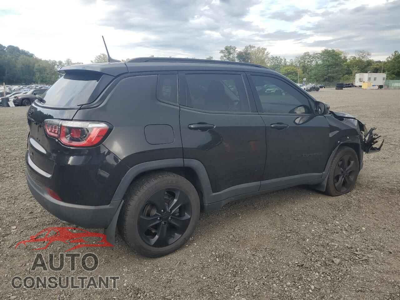 JEEP COMPASS 2018 - 3C4NJDBB1JT480207