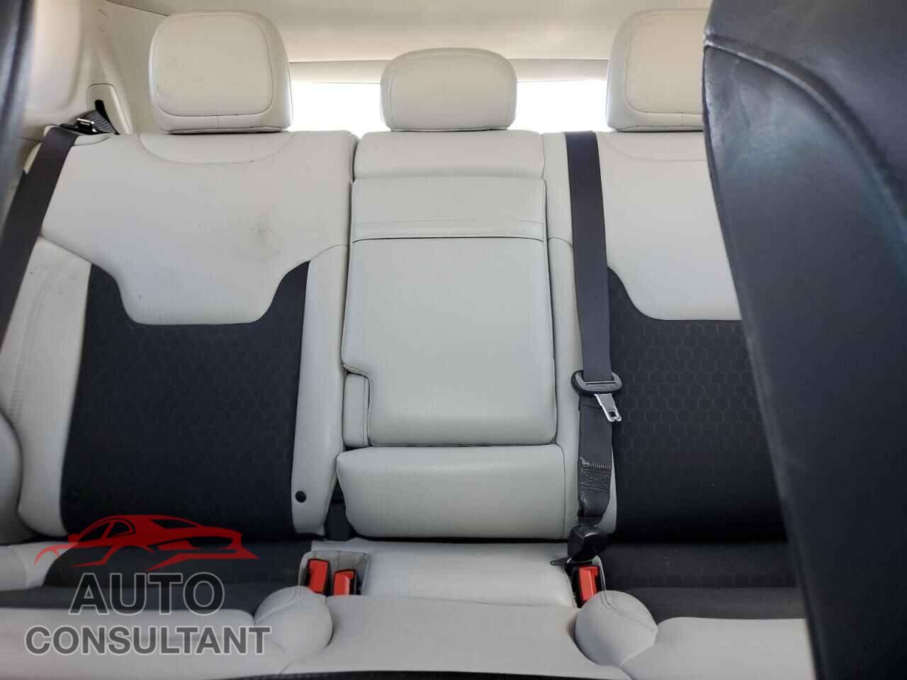 JEEP COMPASS 2019 - 3C4NJCBB4KT706560
