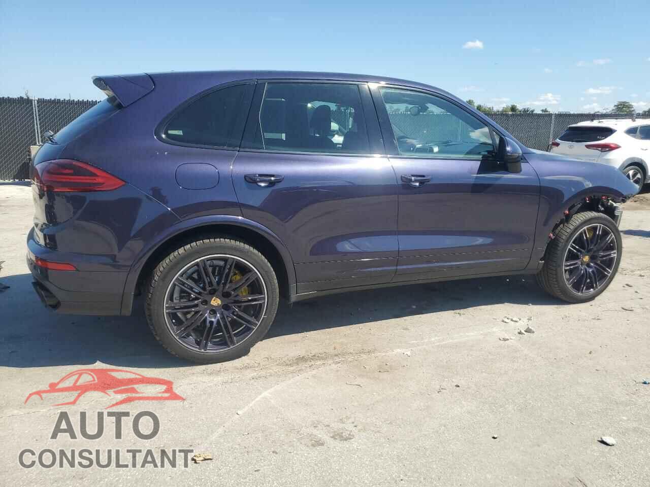 PORSCHE CAYENNE 2017 - WP1AC2A21HLA97323