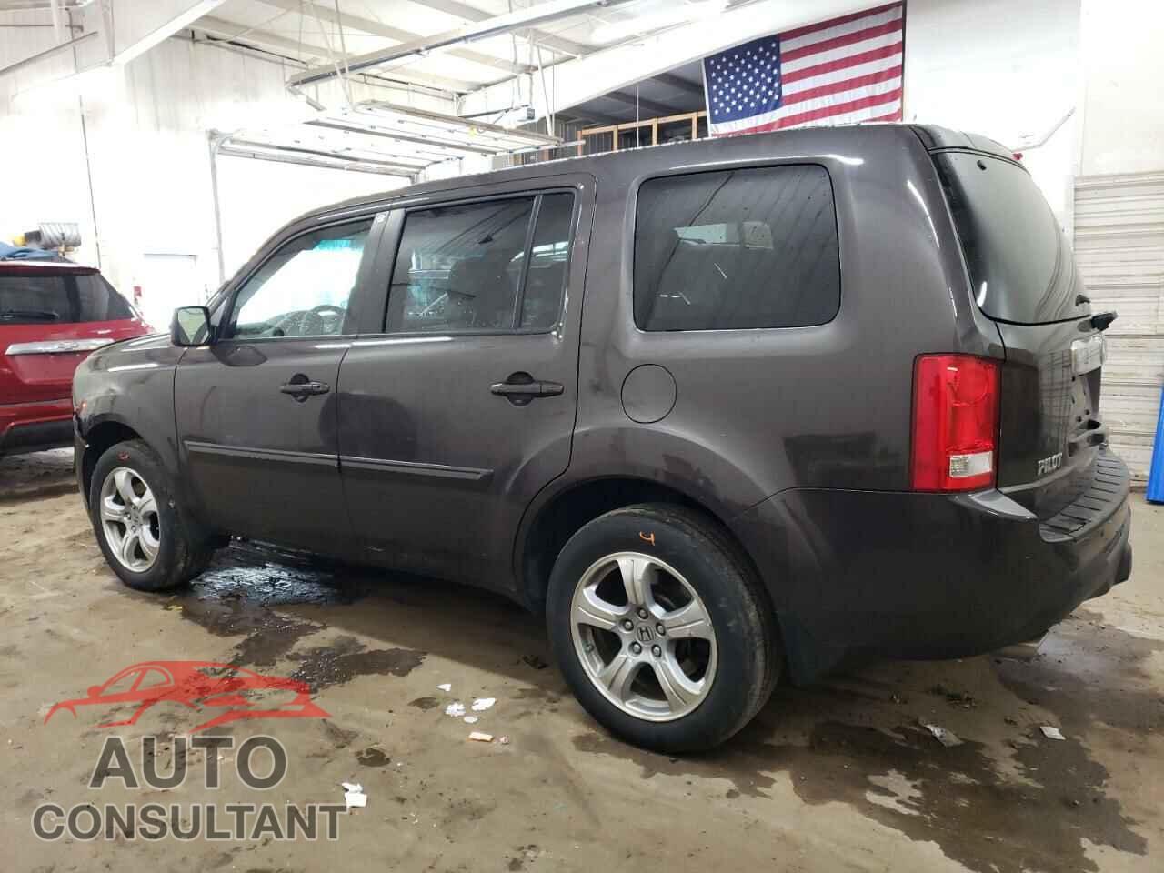 HONDA PILOT 2012 - 5FNYF4H49CB001749