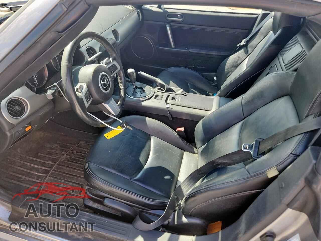 MAZDA MX5 2011 - JM1NC2PF0B0215898