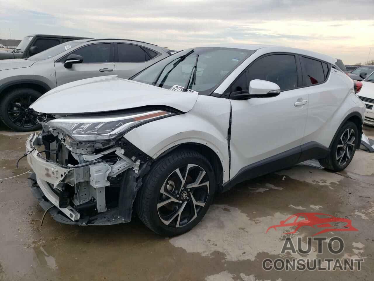 TOYOTA C-HR 2022 - NMTKHMBX4NR144382