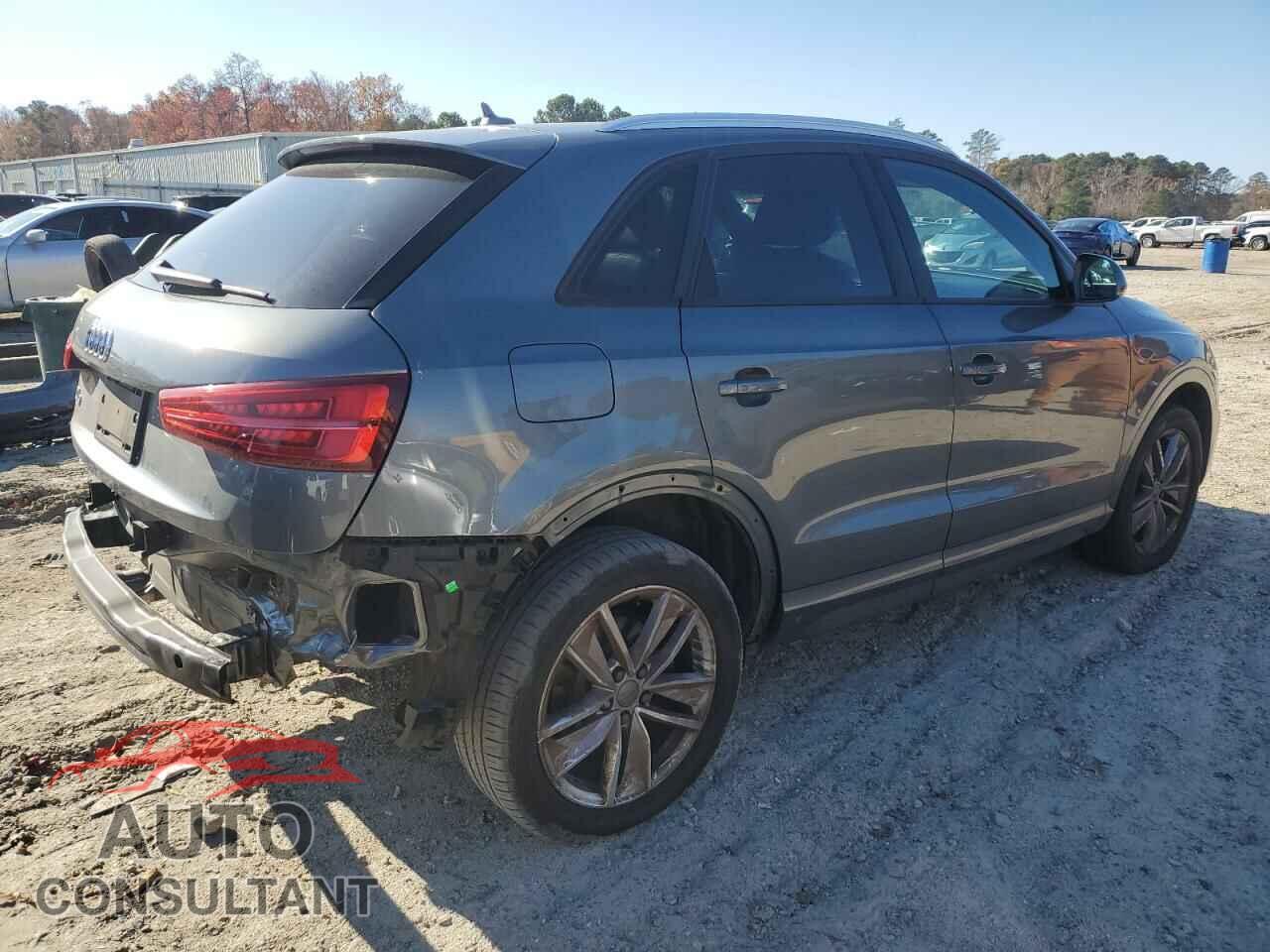 AUDI Q3 2017 - WA1BCCFS4HR016830