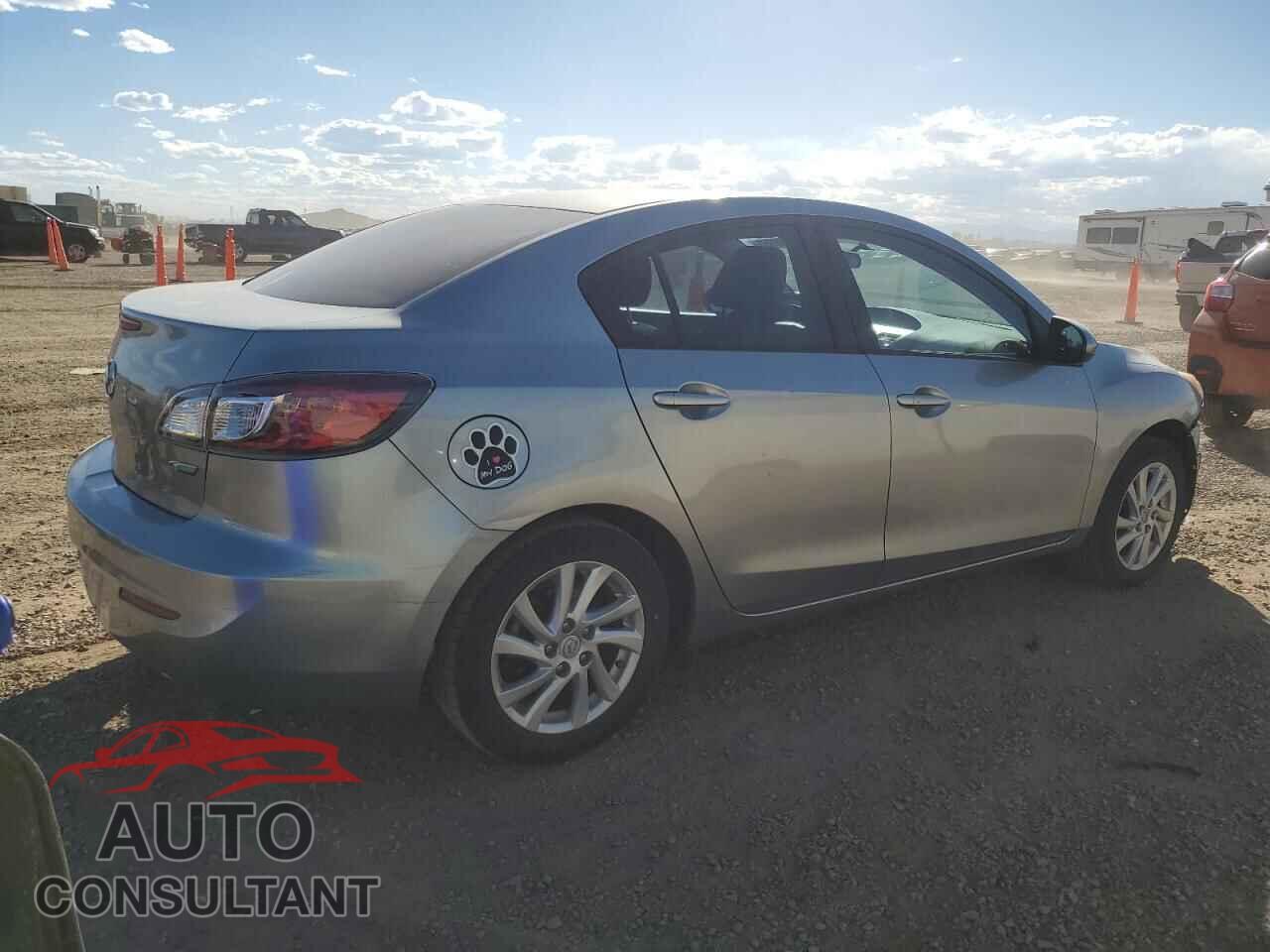 MAZDA 3 2012 - JM1BL1V82C1607648