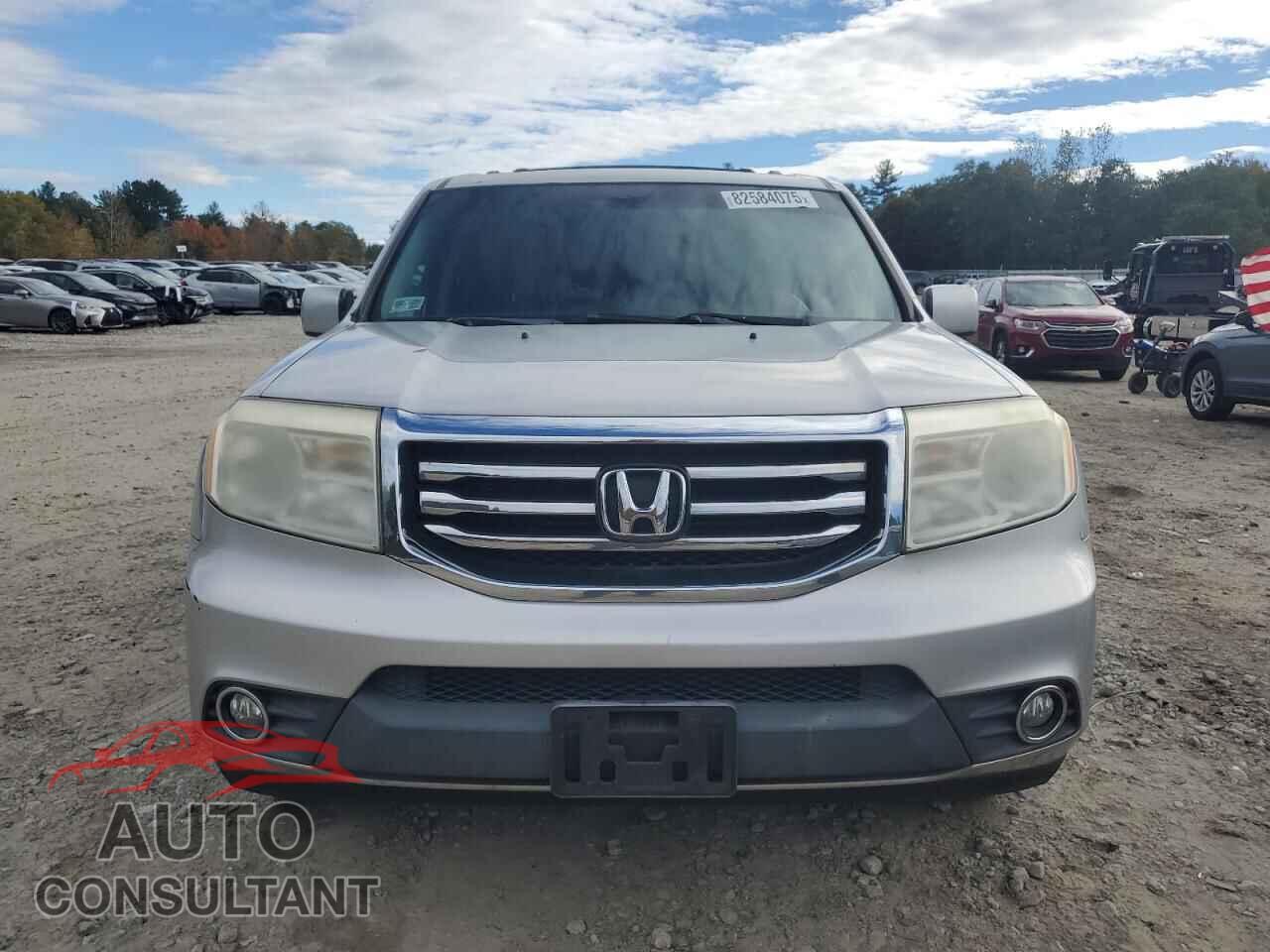 HONDA PILOT 2012 - 5FNYF4H62CB036165
