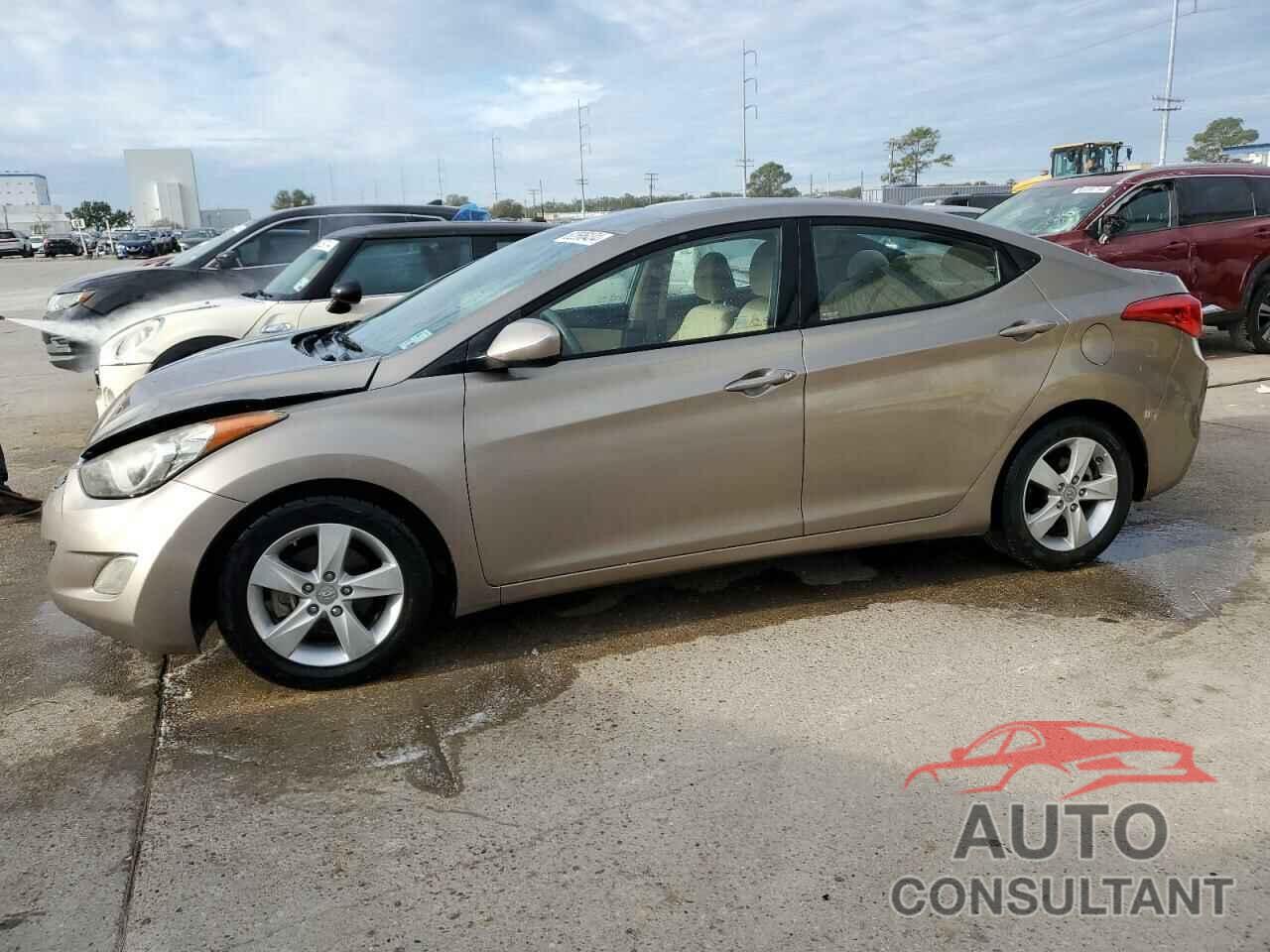 HYUNDAI ELANTRA 2013 - 5NPDH4AE1DH306578