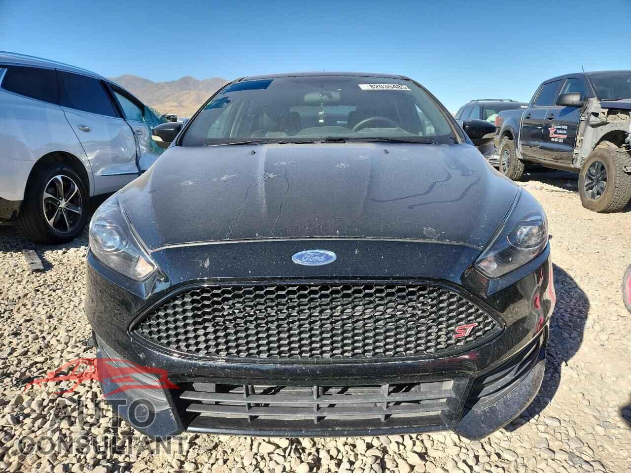 FORD FOCUS 2016 - 1FADP3L91GL308852