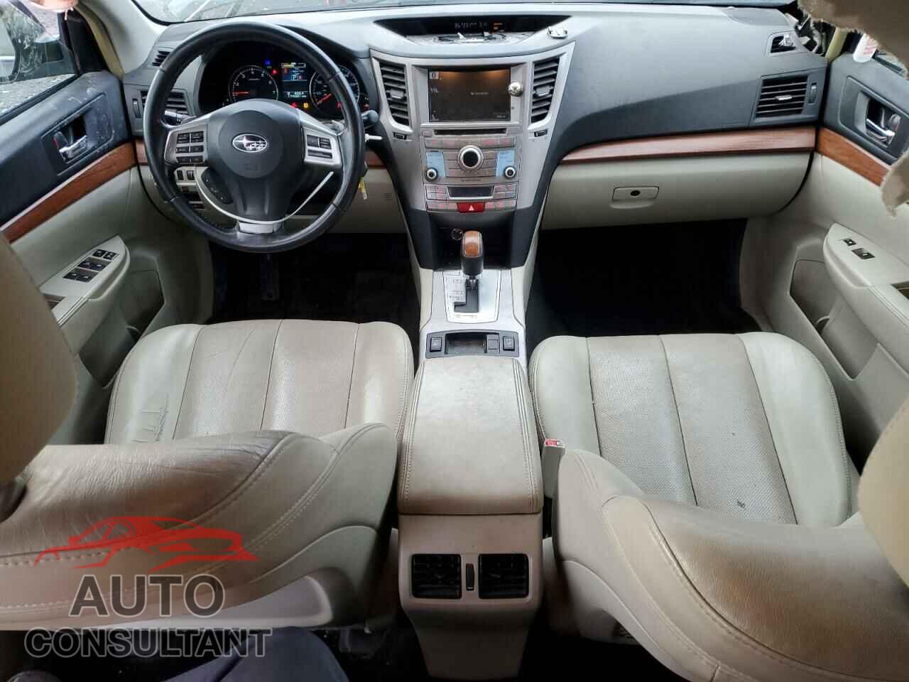 SUBARU OUTBACK 2013 - 4S4BRBLC7D3207680