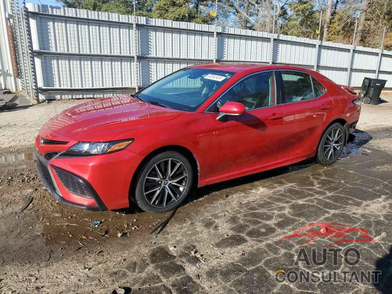 TOYOTA CAMRY 2021 - 4T1G11AK6MU409678