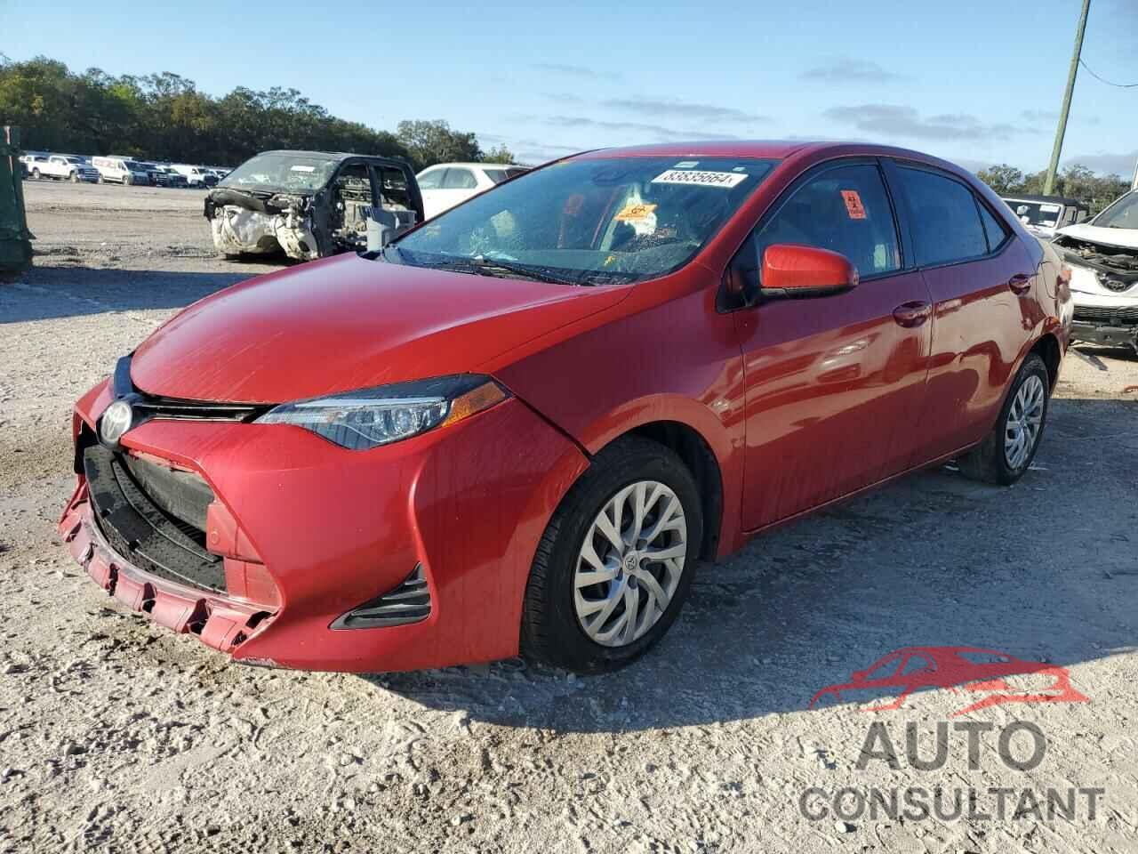 TOYOTA COROLLA 2019 - 5YFBURHEXKP941756