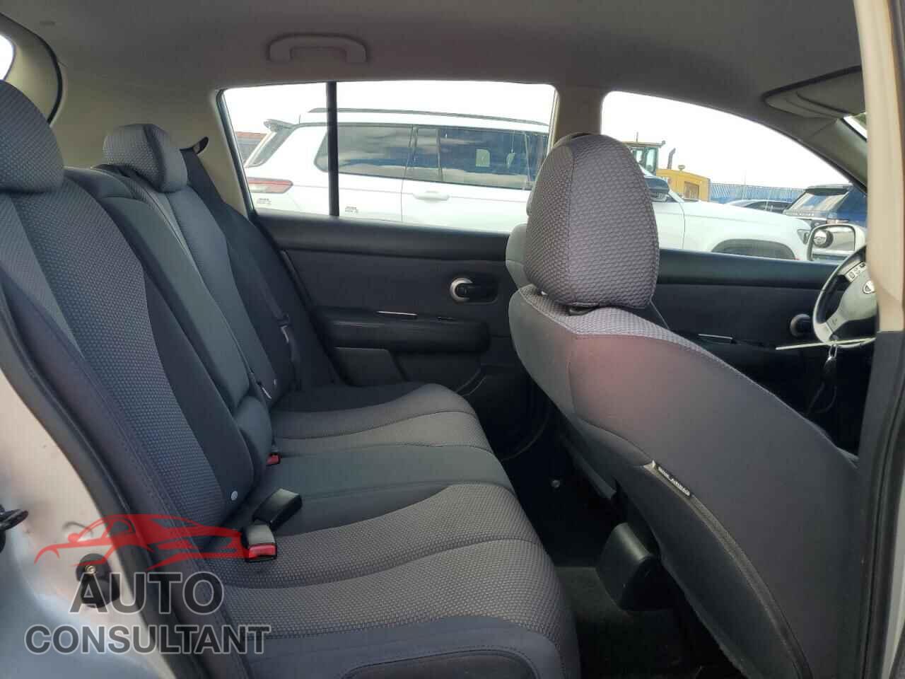 NISSAN VERSA 2009 - 3N1BC13E99L369357