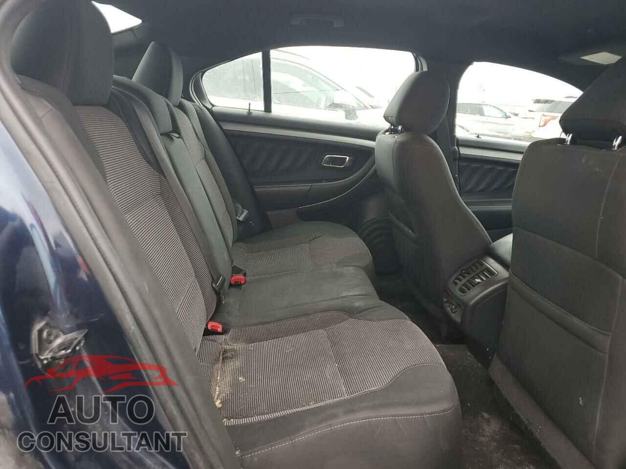 FORD TAURUS 2017 - 1FAHP2E88HG113695