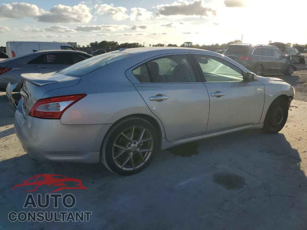 NISSAN MAXIMA 2010 - 1N4AA5AP5AC847922