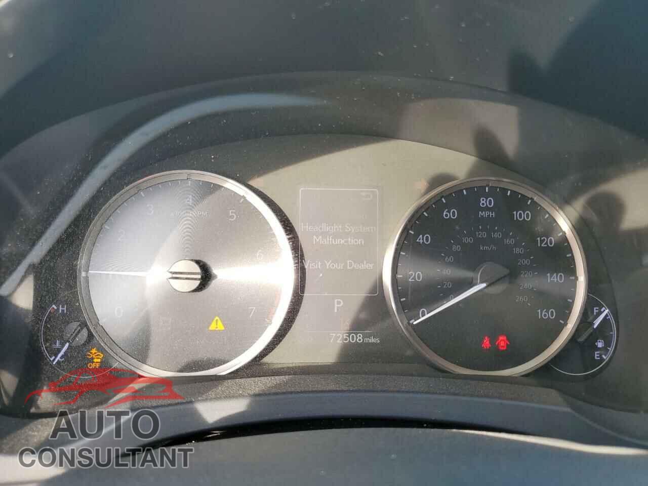 LEXUS IS 2018 - JTHBA1D24J5081529
