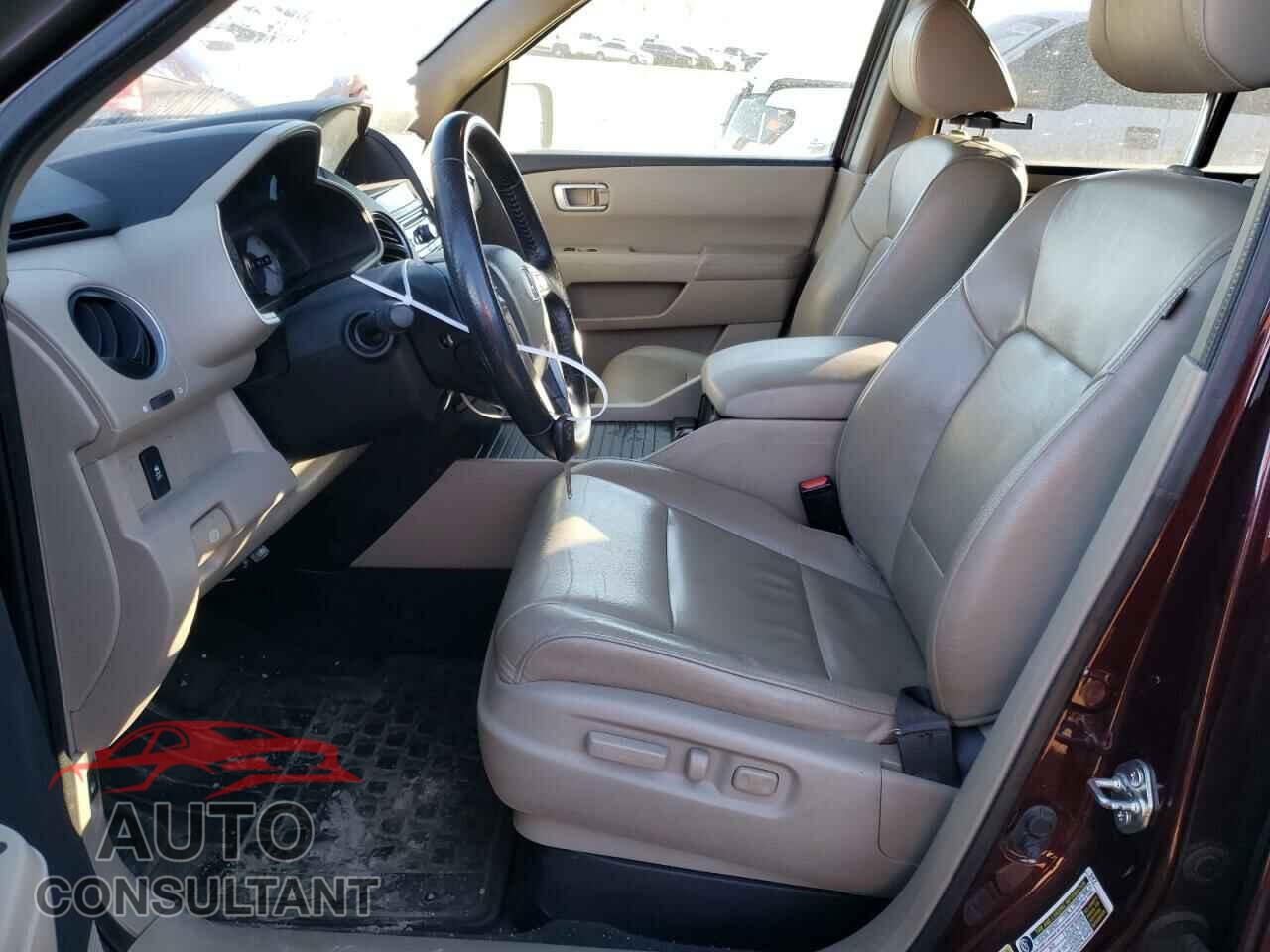 HONDA PILOT 2015 - 5FNYF4H54FB007665