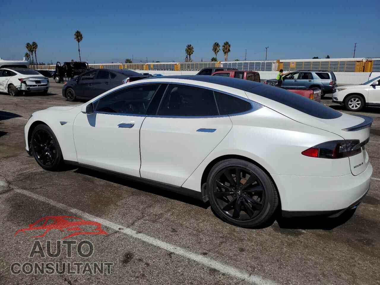 TESLA MODEL S 2013 - 5YJSA1CP7DFP15658