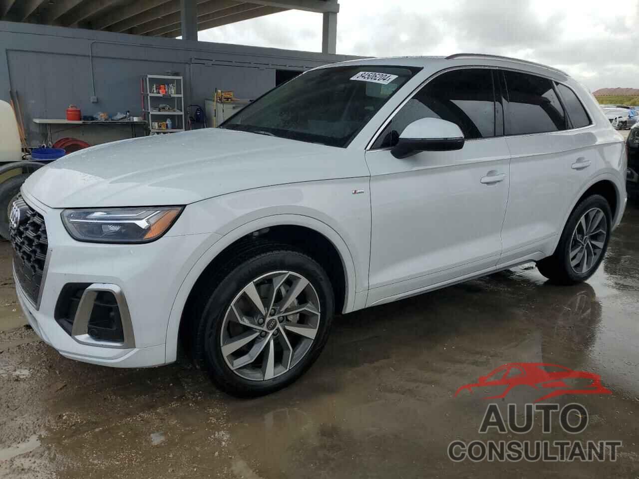 AUDI Q5 2023 - WA1EAAFY0P2162466