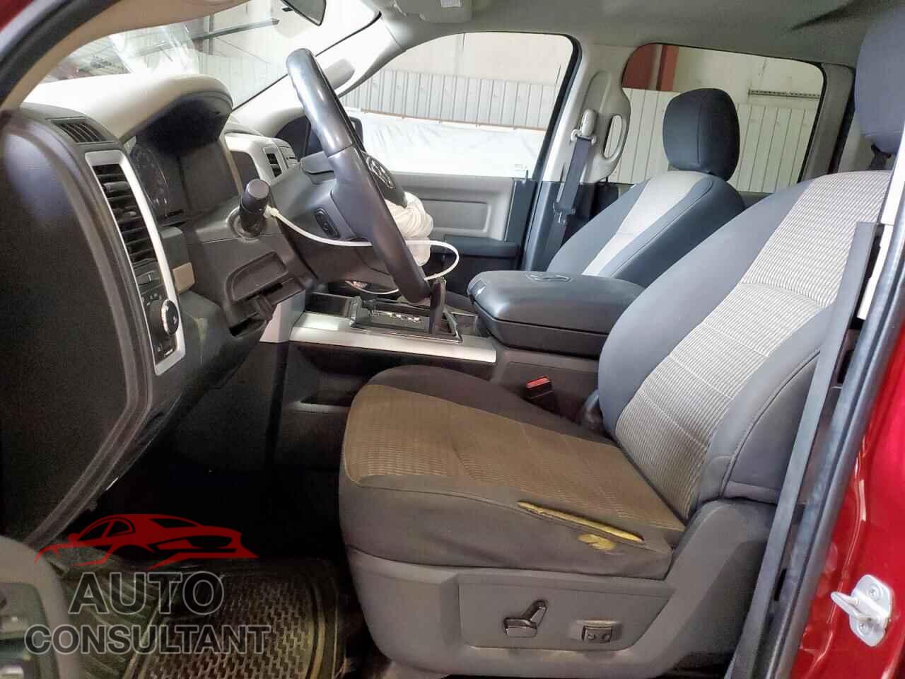 DODGE RAM 1500 2012 - 1C6RD6LT7CS281041