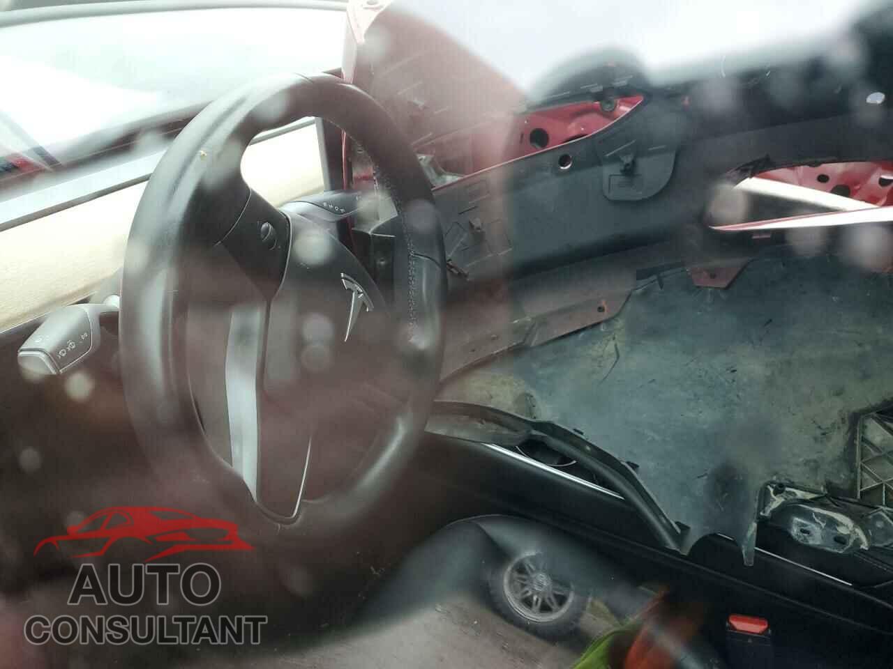 TESLA MODEL 3 2018 - 5YJ3E1EBXJF094339