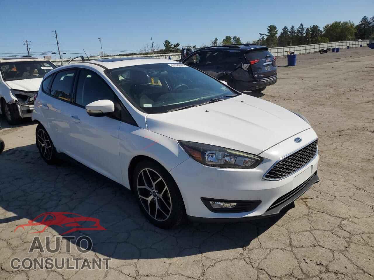 FORD FOCUS 2017 - 1FADP3M2XHL322090