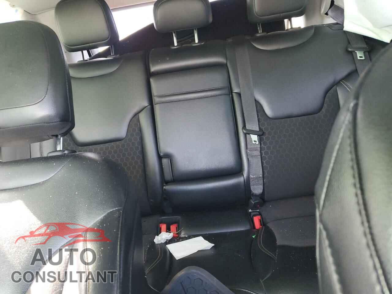 JEEP COMPASS 2017 - 3C4NJDBB2HT666025