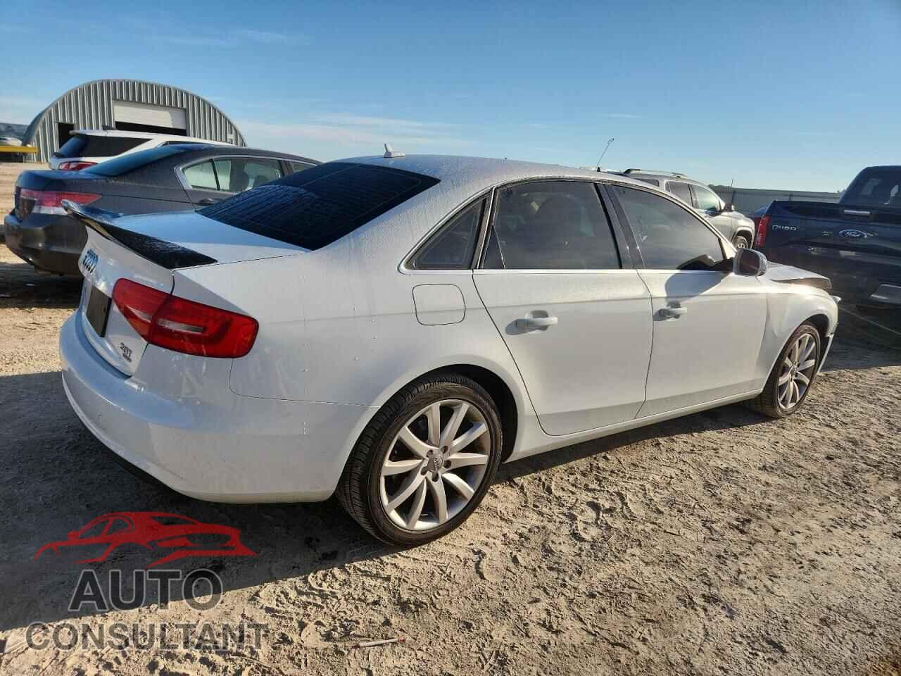 AUDI A4 2013 - WAUBFAFL1DA141087