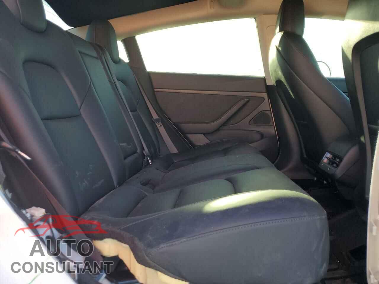 TESLA MODEL 3 2020 - 5YJ3E1EA0LF658610