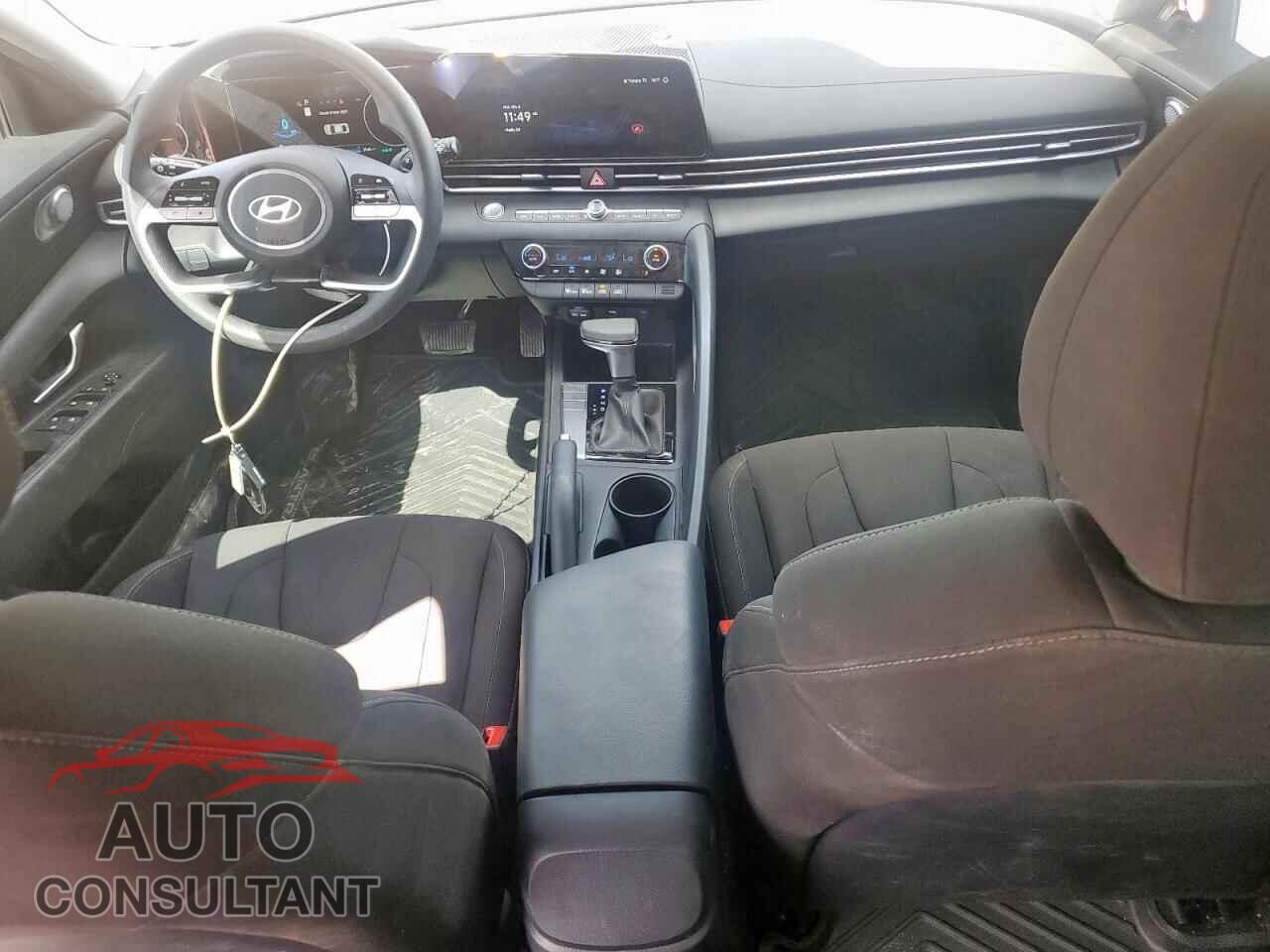 HYUNDAI ELANTRA 2024 - KMHLM4DG2RU794341