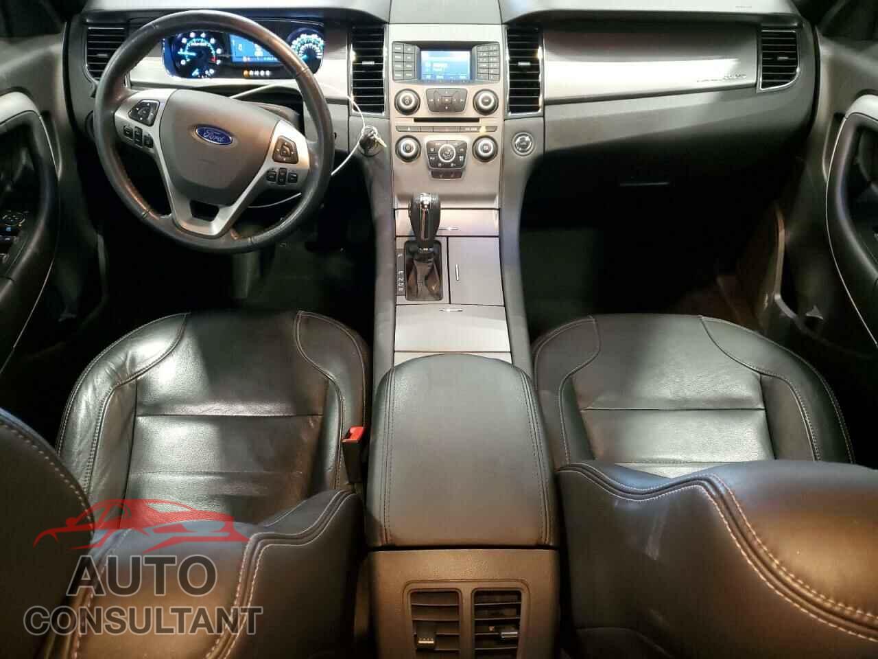 FORD TAURUS 2015 - 1FAHP2E80FG172589