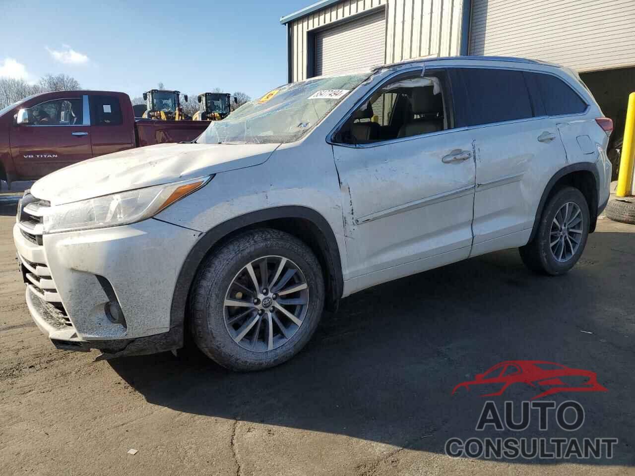 TOYOTA HIGHLANDER 2017 - 5TDJZRFH8HS394139