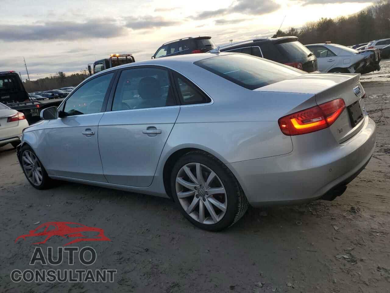 AUDI A4 2013 - WAUFFAFL2DN015248