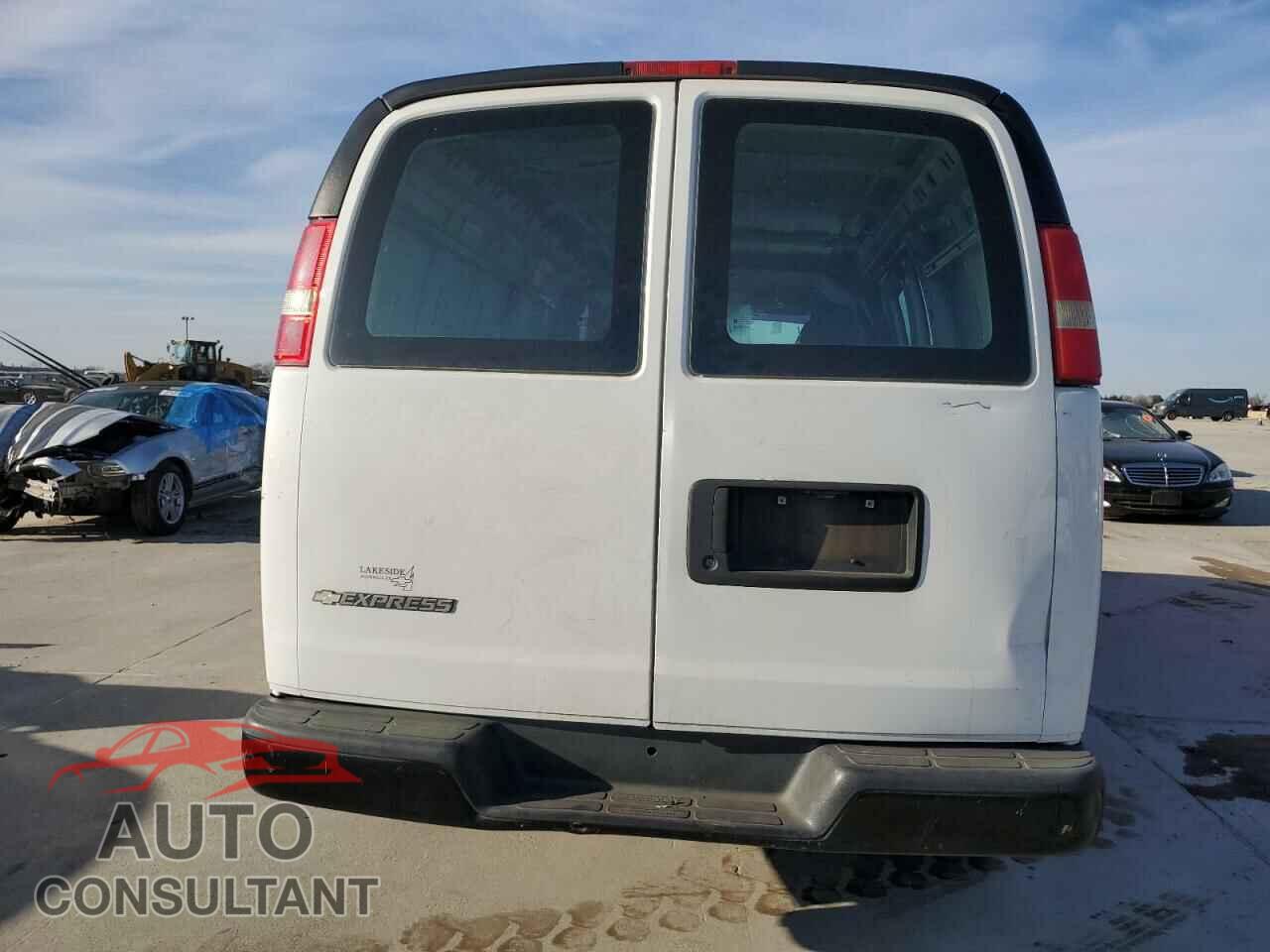 CHEVROLET EXPRESS 2014 - 1GCWGFCA2E1213790