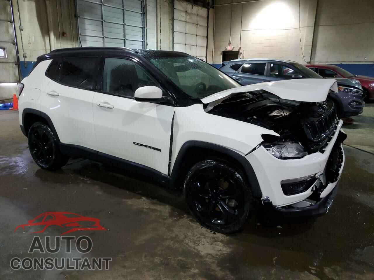 JEEP COMPASS 2018 - 3C4NJDBB0JT298725