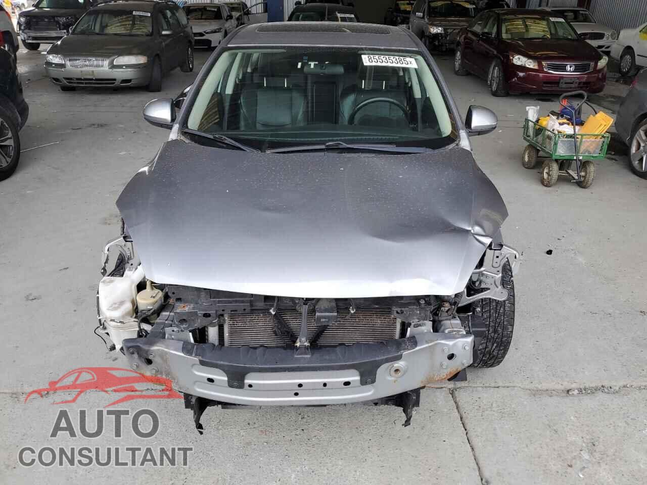 MAZDA 3 2012 - JM1BL1M85C1696052