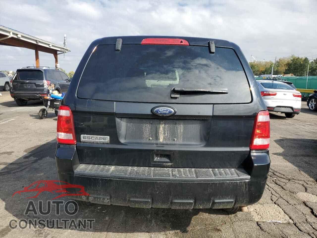 FORD ESCAPE 2011 - 1FMCU9C73BKC24672
