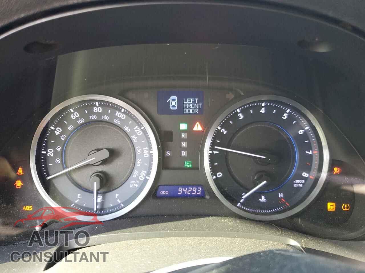 LEXUS IS 2013 - JTHCF5C29D5060842