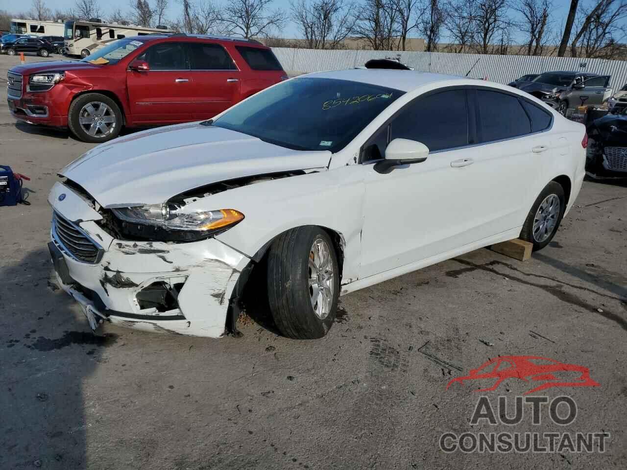 FORD FUSION 2019 - 3FA6P0G78KR231956