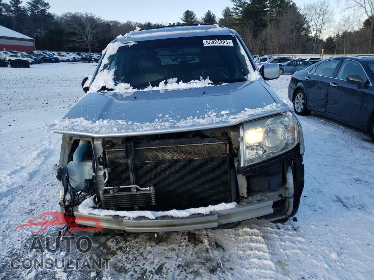 HONDA PILOT 2011 - 5FNYF4H59BB020485