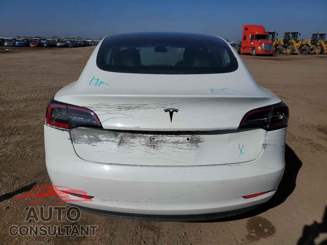 TESLA MODEL 3 2022 - 5YJ3E1EA0NF189294