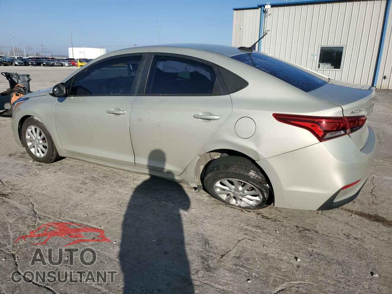 HYUNDAI ACCENT 2018 - 3KPC24A39JE032641