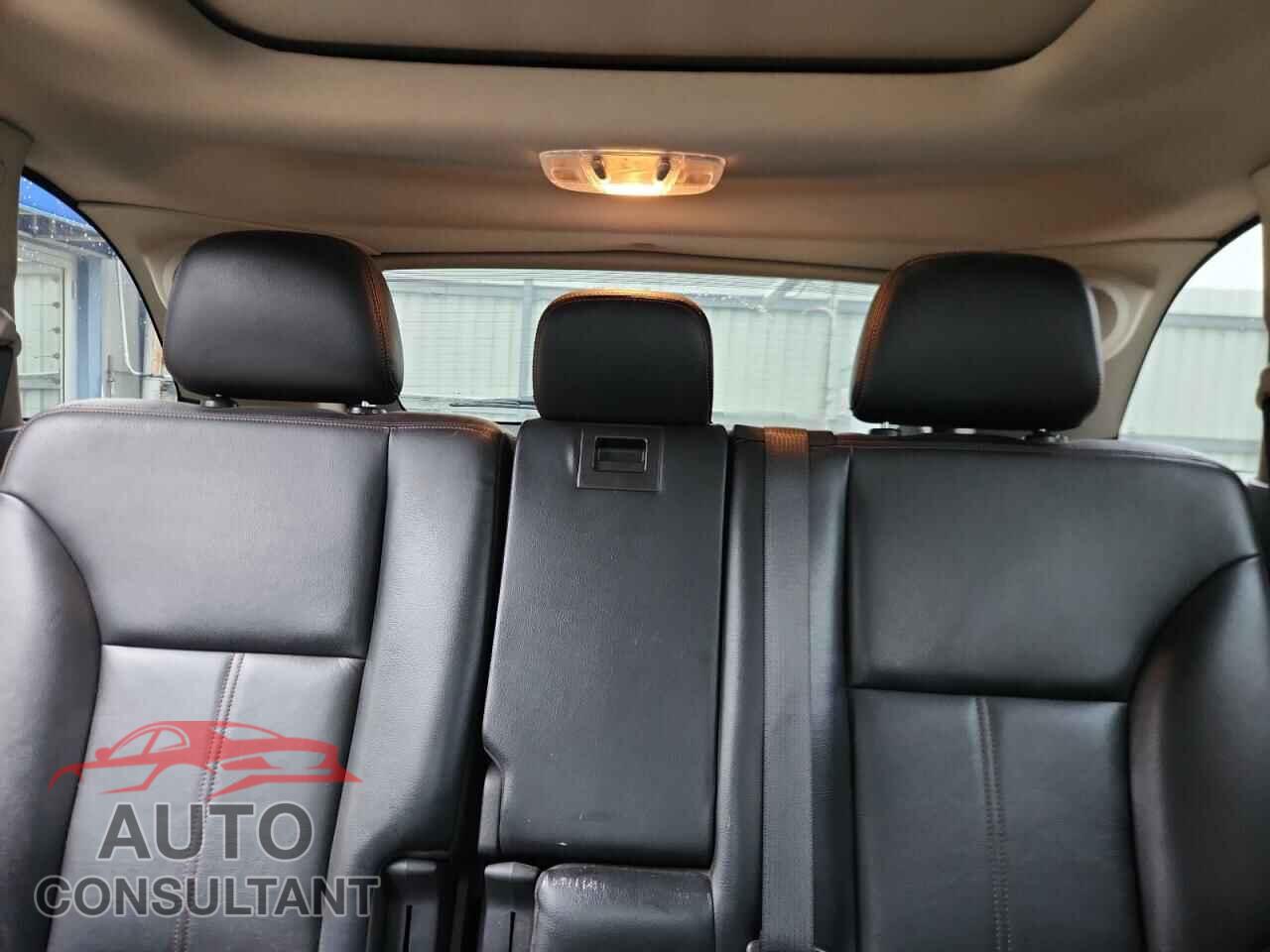 FORD EDGE 2011 - 2FMDK4KC8BBA17975