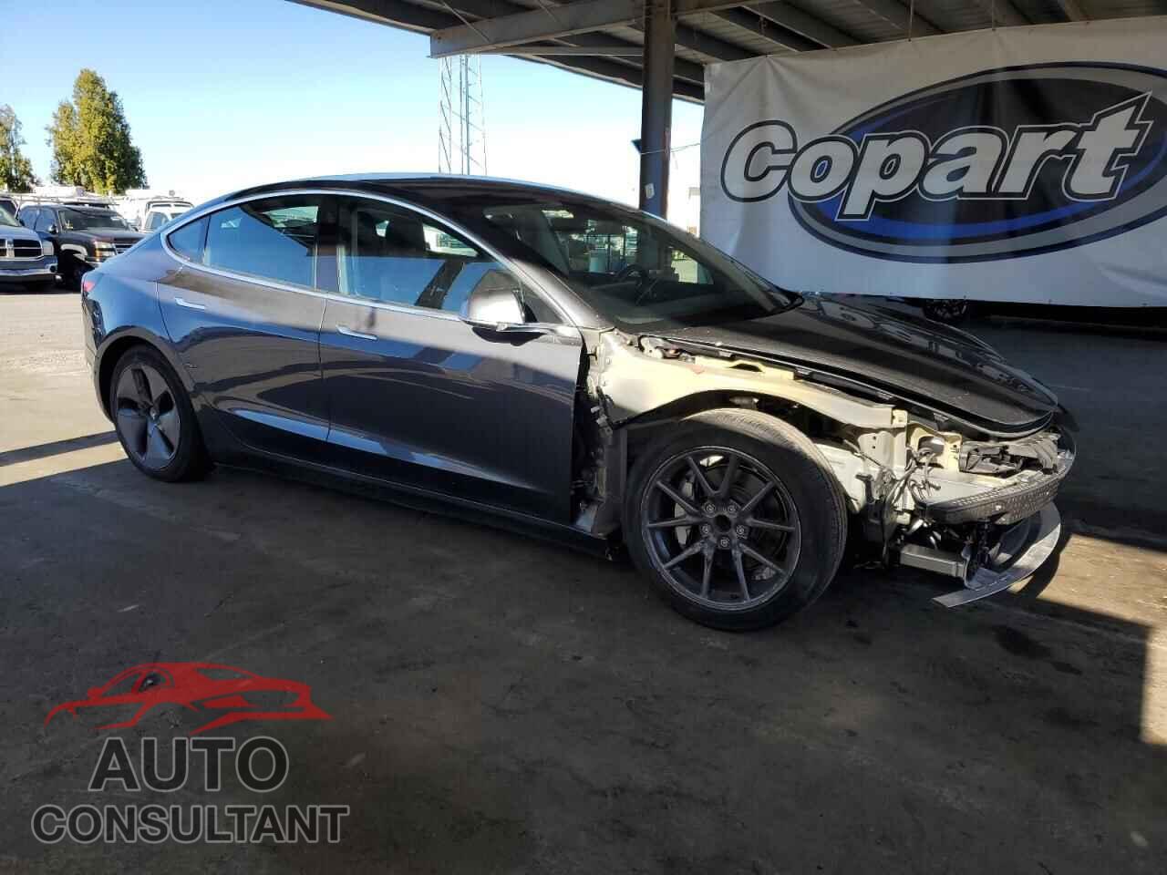TESLA MODEL 3 2018 - 5YJ3E1EA9JF158572