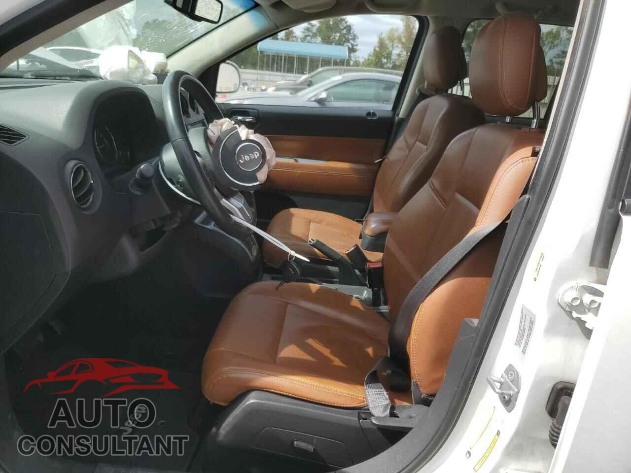 JEEP COMPASS 2015 - 1C4NJDCB2FD188352