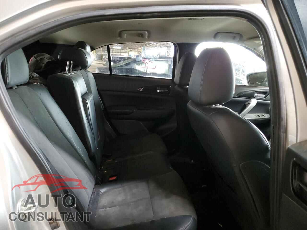 MITSUBISHI ECLIPSE 2023 - JA4ATWAA1PZ036494