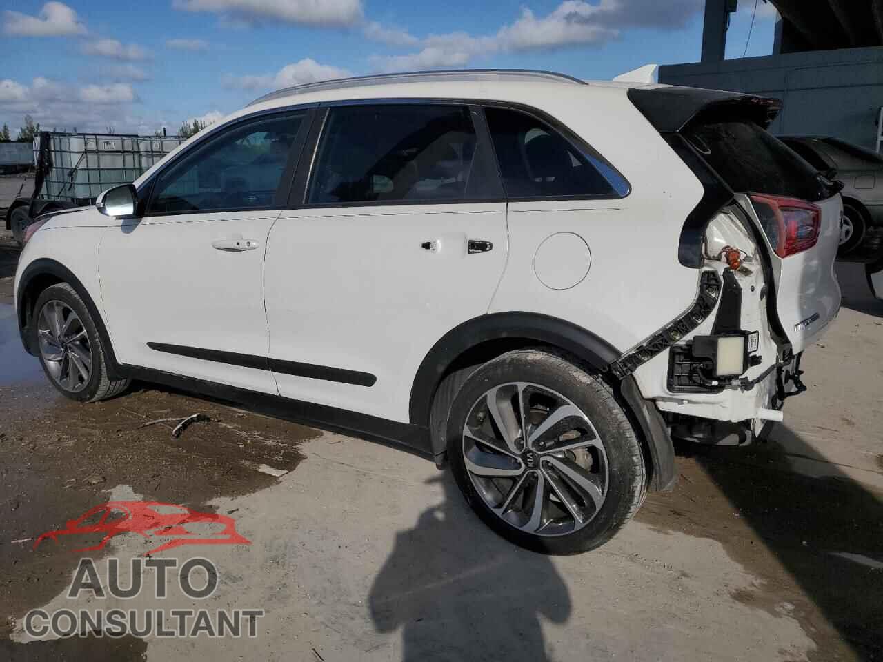 KIA NIRO 2017 - KNDCE3LC2H5082382