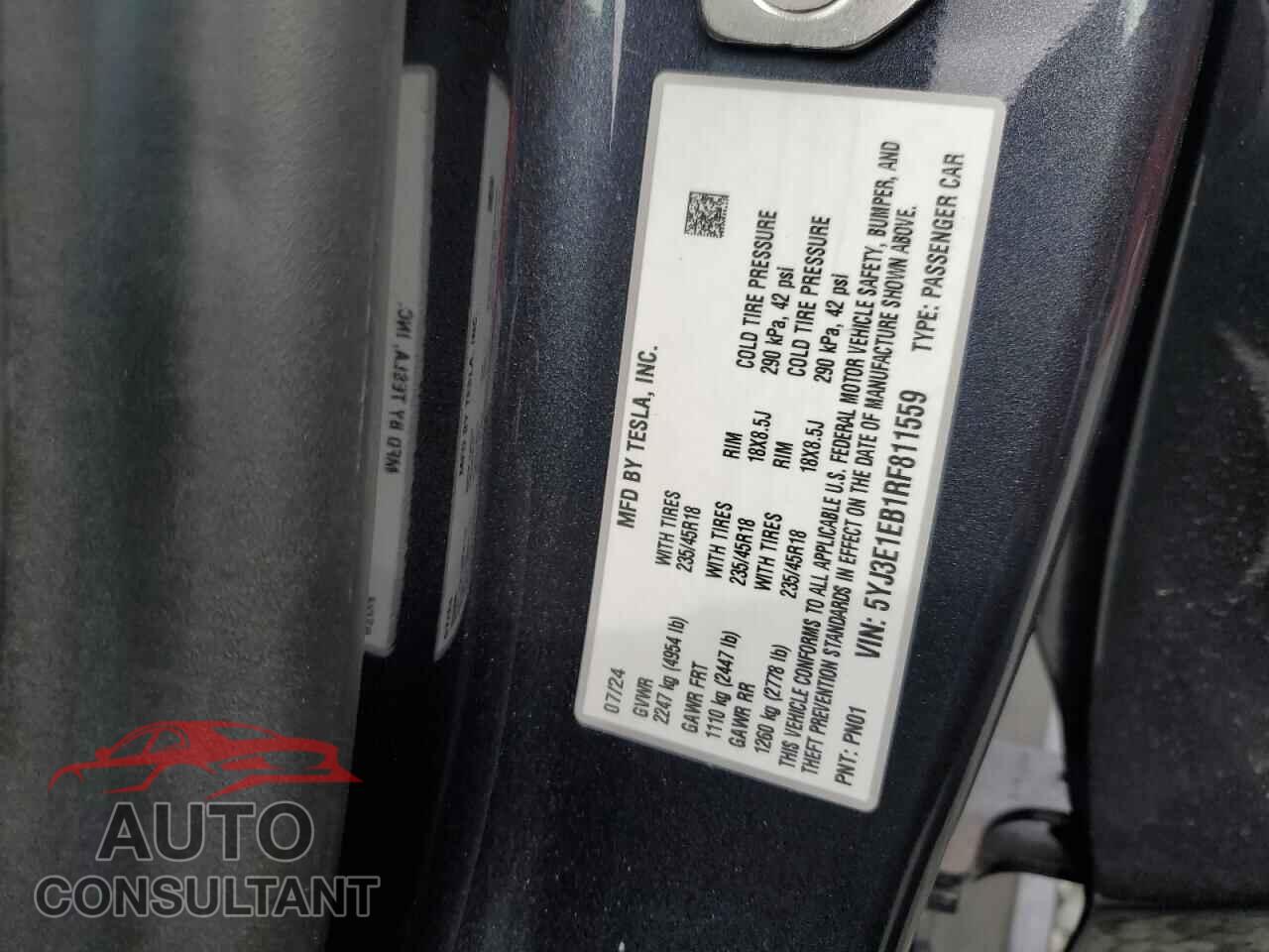 TESLA MODEL 3 2024 - 5YJ3E1EB1RF811559