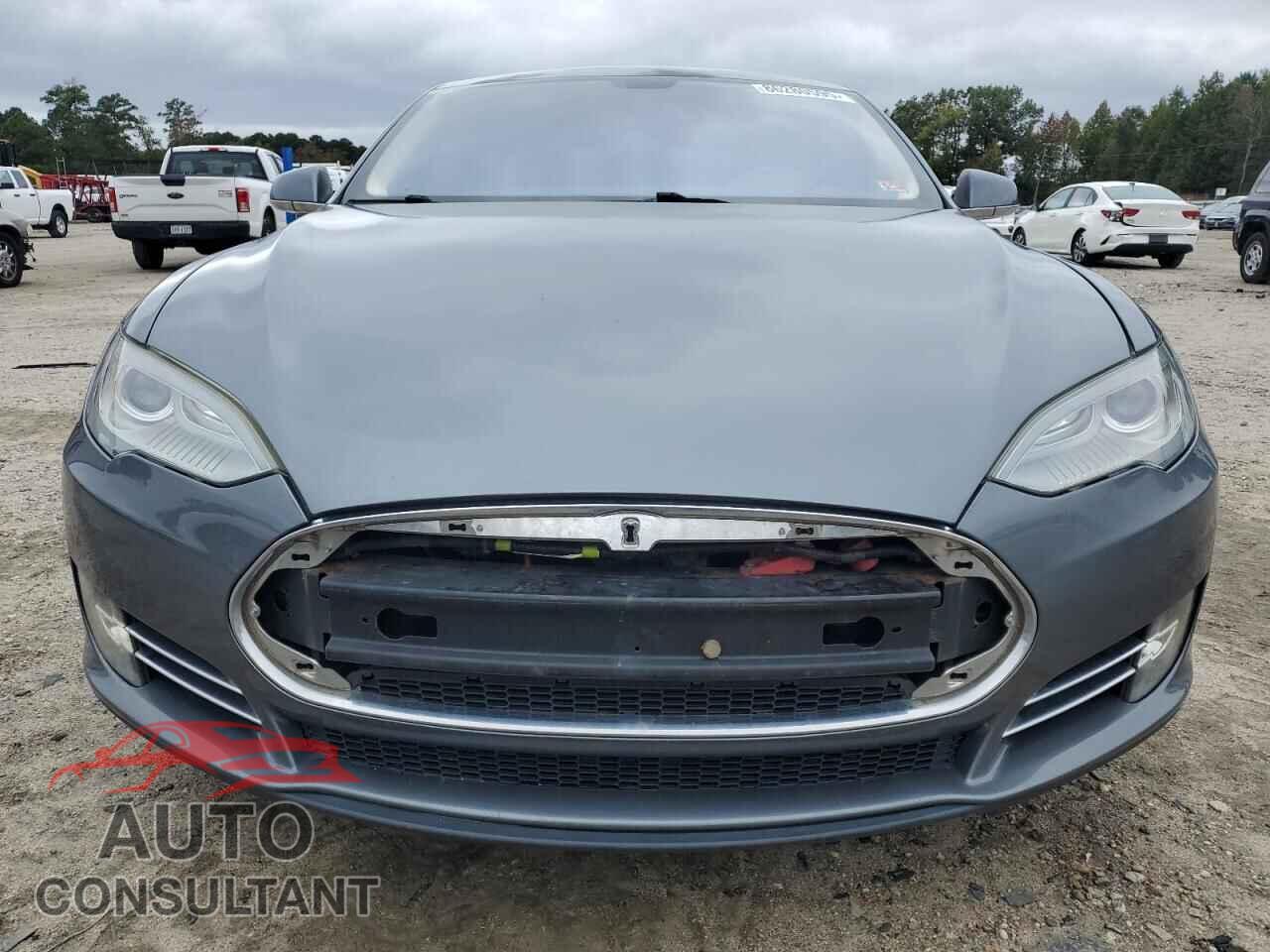 TESLA MODEL S 2013 - 5YJSA1DN4DFP26436