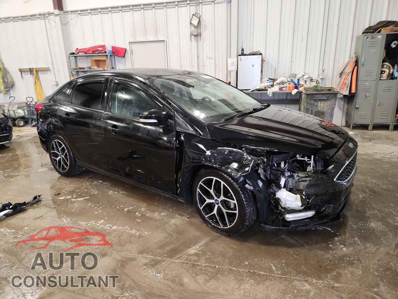 FORD FOCUS 2017 - 1FADP3H24HL241709