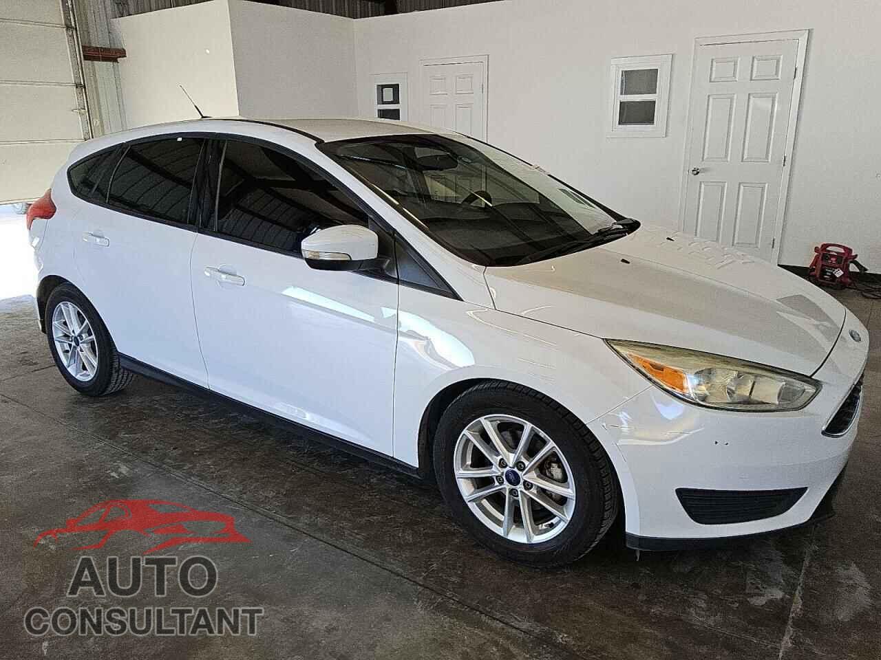 FORD FOCUS 2016 - 1FADP3K28GL325507