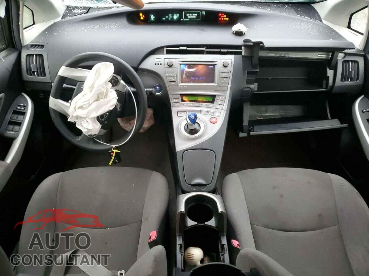 TOYOTA PRIUS 2012 - JTDKN3DP3C3028686